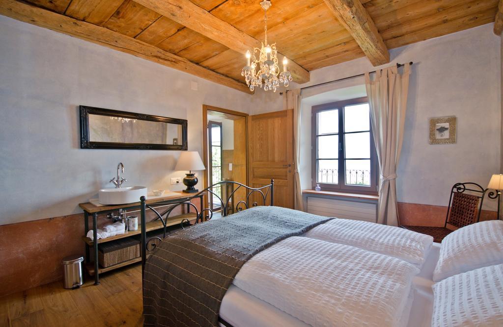 Case Di Sotto, House & Breakfast Muralto Habitación foto